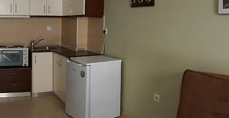 Ameris & Apartment