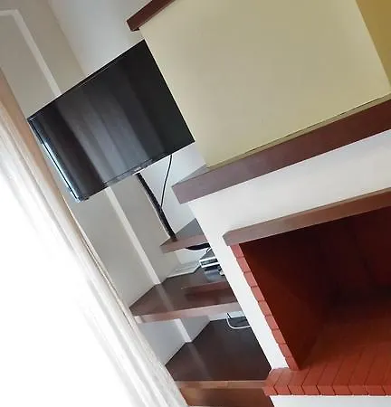 Ameris & Neos Marmaras