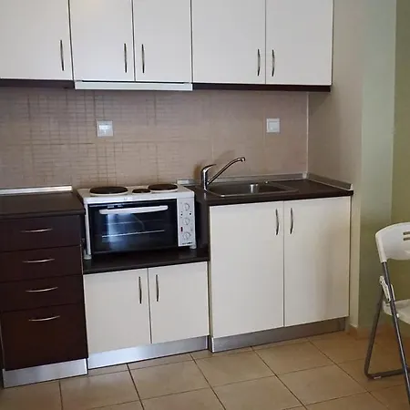 Ameris Studios & شقة نيوس مارماراس