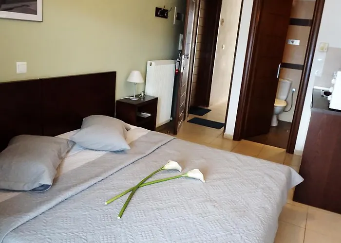 Ameris & * Néos Marmarás