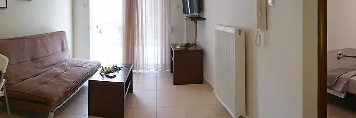 Ameris & * Néos Marmarás