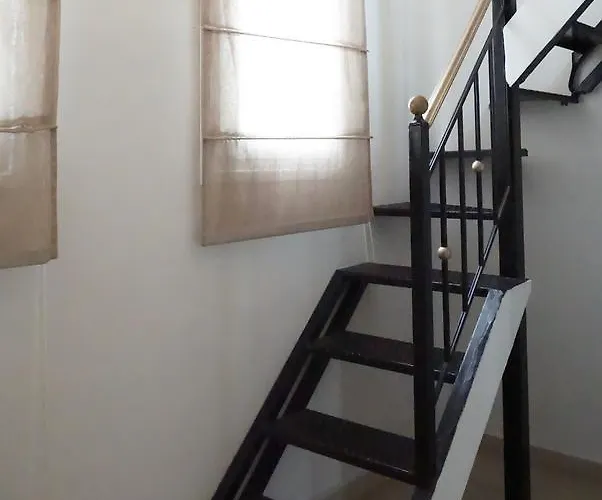 Ameris & Apartamento Néos Marmarás