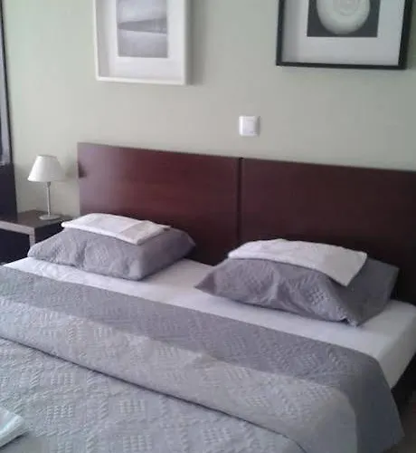 Ameris & * Néos Marmarás